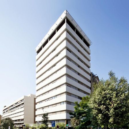 Residencia Universitaria Resa Lesseps Barcelona Exterior photo