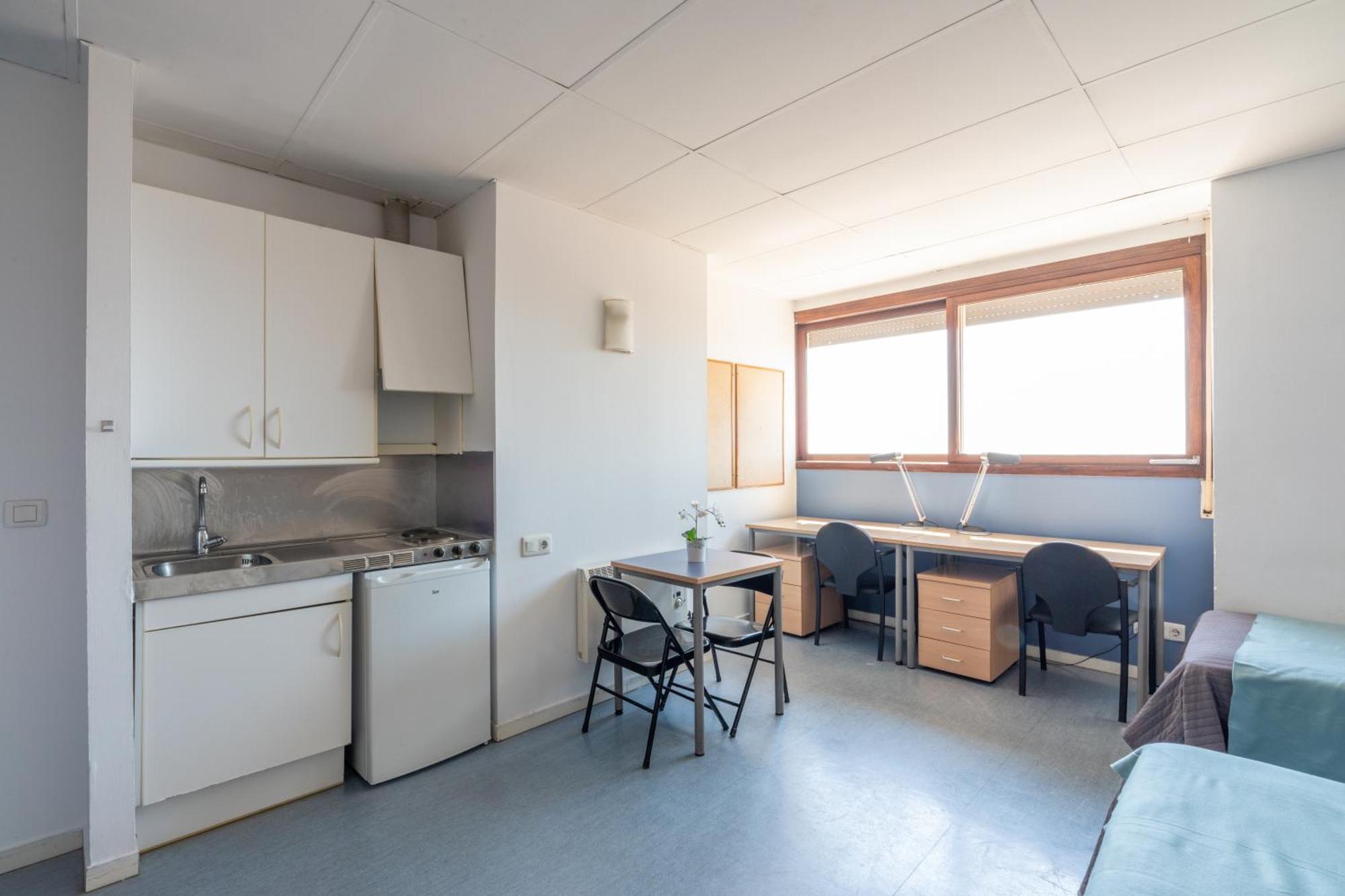 Residencia Universitaria Resa Lesseps Barcelona Exterior photo